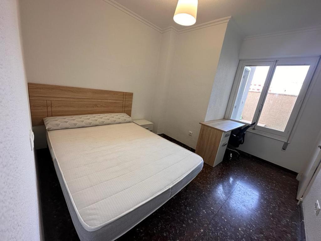 Piso 4 Dormitorios Centrico Con Gran Terraza San Juan  Luaran gambar