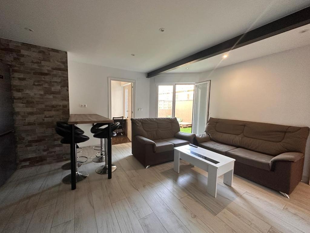 Piso 4 Dormitorios Centrico Con Gran Terraza San Juan  Luaran gambar